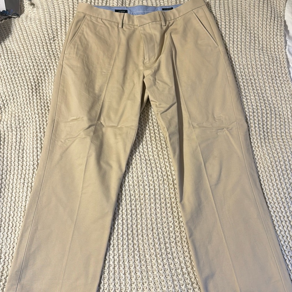 J Crew Men’s Slim Bedford Khakis 34x30 Never Worn